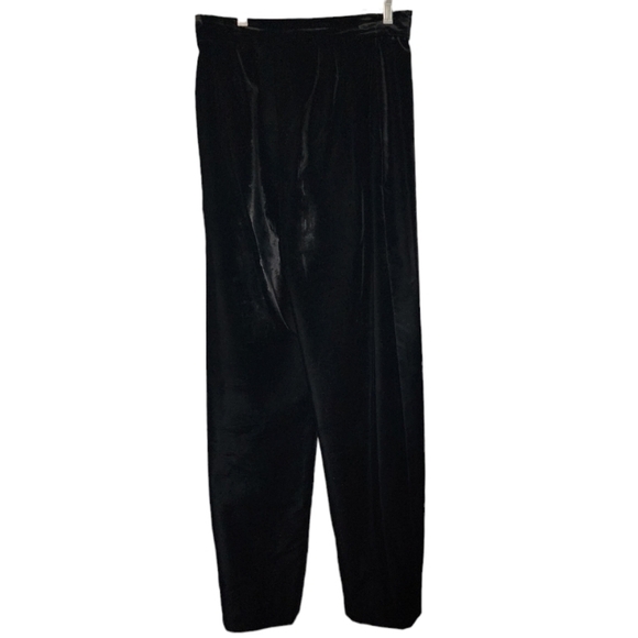 Preowned Chanel Velvet Pants. - Picture 2 of 6
